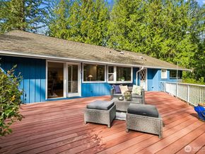 25845 SE 152 Street, Issaquah WA 98027