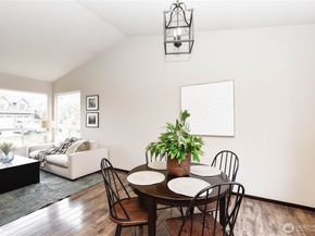 723 123rd Avenue NE, Lake Stevens WA 98258