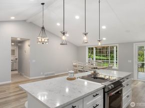 4110 152nd Street SW, Lynnwood WA 98087