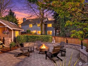 8907 NE 152nd Place, Bothell WA 98011