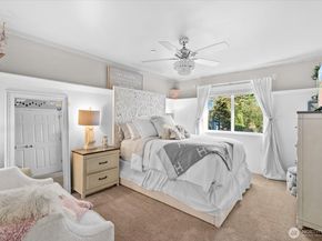 8907 NE 152nd Place, Bothell WA 98011