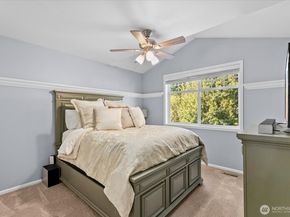 8907 NE 152nd Place, Bothell WA 98011