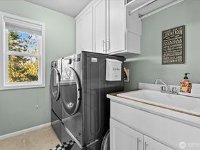 8907 NE 152nd Place, Bothell WA 98011