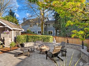 8907 NE 152nd Place, Bothell WA 98011