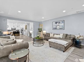 8907 NE 152nd Place, Bothell WA 98011
