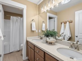 7424 Pinnacle Place SE, Snoqualmie WA 98065