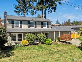 17154 NE 5th Street, Bellevue WA 98008