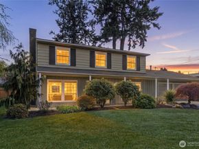 17154 NE 5th Street, Bellevue WA 98008