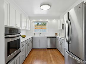 17154 NE 5th Street, Bellevue WA 98008