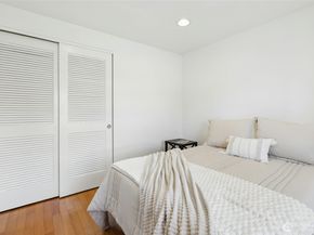 17154 NE 5th Street, Bellevue WA 98008