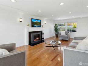17154 NE 5th Street, Bellevue WA 98008