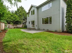 18636 172nd Place SE, Renton WA 98058