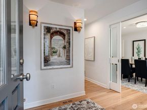 53 Cascade Ky, Bellevue WA 98006