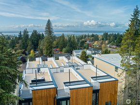 11231 Greenwood Avenue N A, Seattle WA 98133
