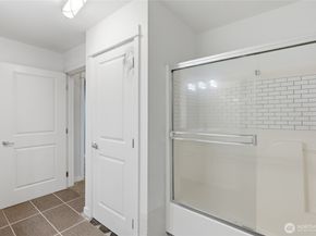 55 Williams Avenue S 104, Renton WA 98057