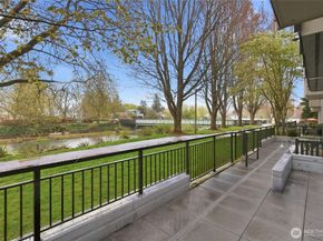 55 Williams Avenue S 104, Renton WA 98057