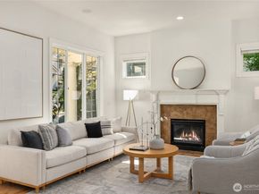 2455 30th Avenue NE, Issaquah WA 98029