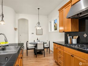2455 30th Avenue NE, Issaquah WA 98029