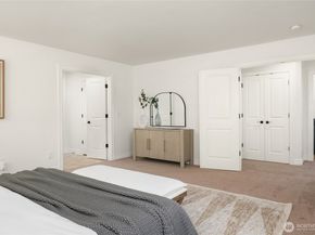 2455 30th Avenue NE, Issaquah WA 98029