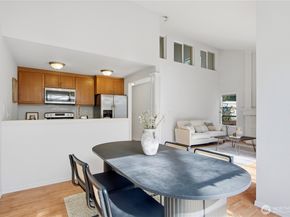 10013 NE 123rd Street C, Kirkland WA 98034