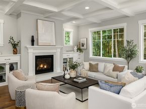 7817 NE Ledgestone Loop, Bainbridge Island WA 98110