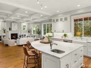 7817 NE Ledgestone Loop, Bainbridge Island WA 98110