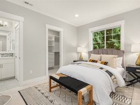 7817 NE Ledgestone Loop, Bainbridge Island WA 98110