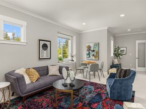 7817 NE Ledgestone Loop, Bainbridge Island WA 98110