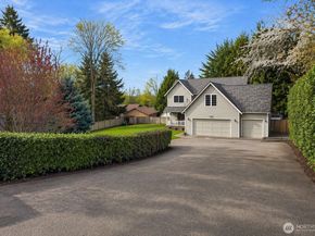 15405 204th Avenue SE, Renton WA 98059