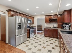 15405 204th Avenue SE, Renton WA 98059