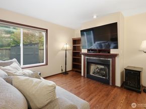 15405 204th Avenue SE, Renton WA 98059