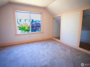 1707 22nd Avenue S, Seattle WA 98118