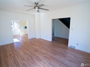 1707 22nd Avenue S, Seattle WA 98118