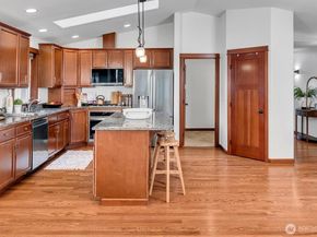 15611 42nd Drive SE, Bothell WA 98012