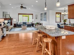 15611 42nd Drive SE, Bothell WA 98012