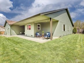 15611 42nd Drive SE, Bothell WA 98012