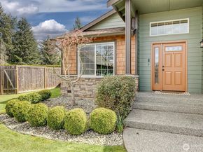15611 42nd Drive SE, Bothell WA 98012