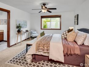 15611 42nd Drive SE, Bothell WA 98012