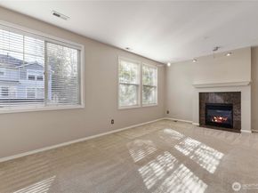 23321 60th Place S 71, Kent WA 98032