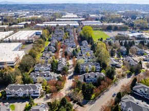 23321 60th Place S 71, Kent WA 98032