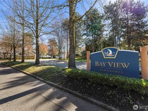 23321 60th Place S 71, Kent WA 98032