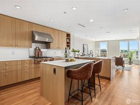 129 3rd Avenue 604, Kirkland WA 98033