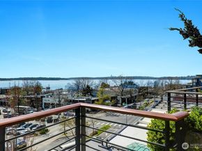 129 3rd Avenue 604, Kirkland WA 98033