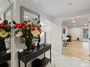 Undisclosed Address #2503566, Mukilteo WA 98275