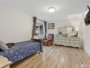 Undisclosed Address #2503566, Mukilteo WA 98275