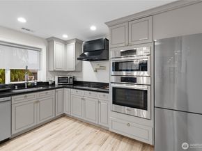 Undisclosed Address #2503566, Mukilteo WA 98275