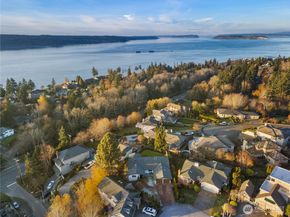 Undisclosed Address #2503566, Mukilteo WA 98275