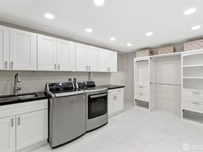 Undisclosed Address #2503566, Mukilteo WA 98275