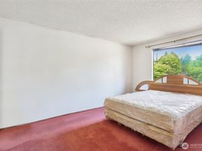 8103 30th Avenue SW, Seattle WA 98126