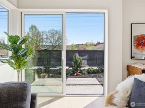 4517 A 35th Avenue S, Seattle WA 98118